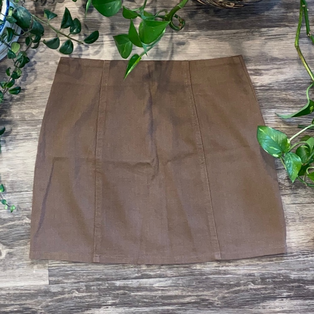 Brown denim mini skirt with O ring zipper - Picture 6 of 7